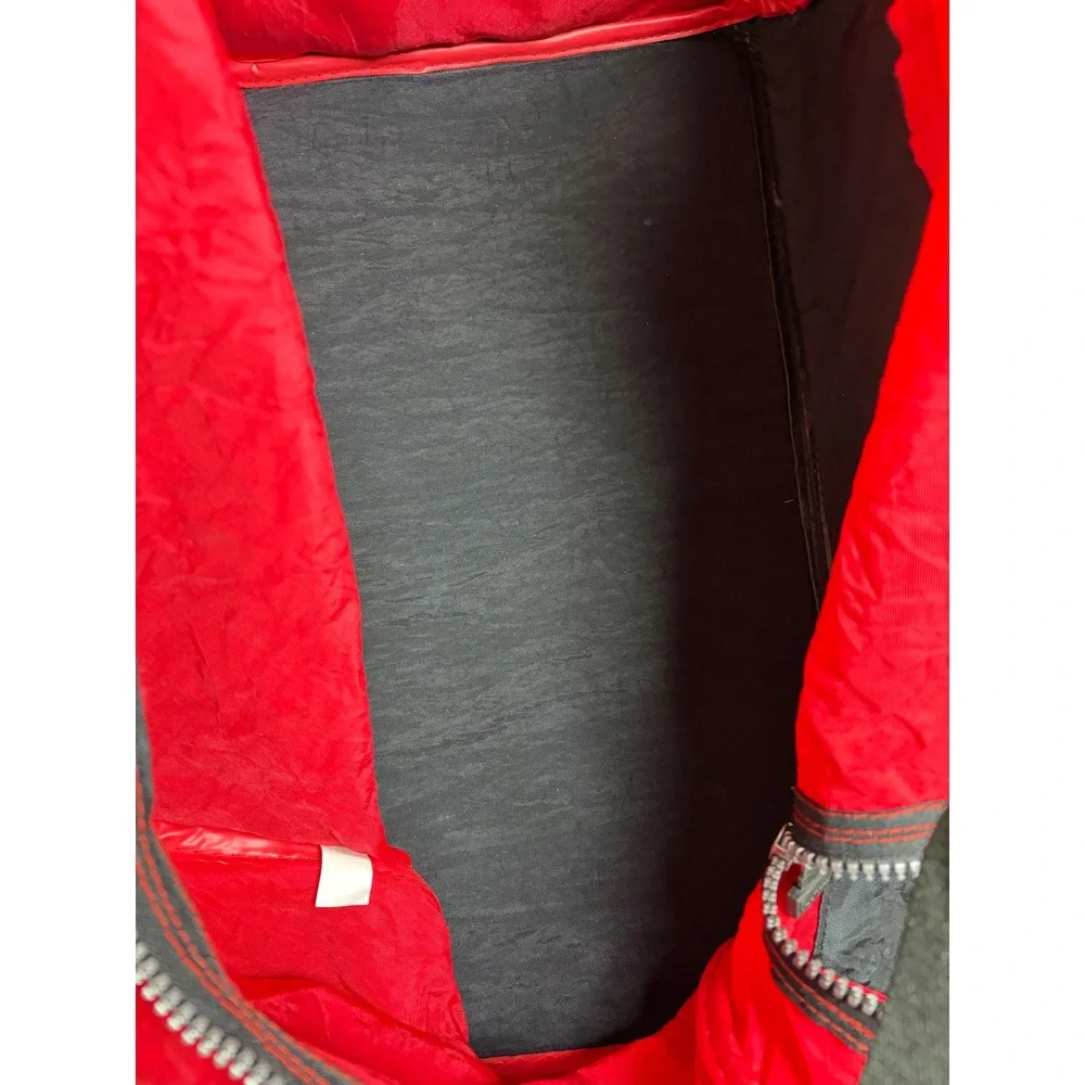 Vintage Marlboro Unlimited Large Red Blk Duffel Bag & Back Pk 90s Marlboro Miles